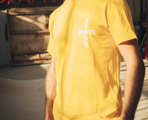 UOMO gialla fronte foto